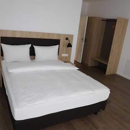 Hotel Baeren Gärtringen Dış mekan fotoğraf