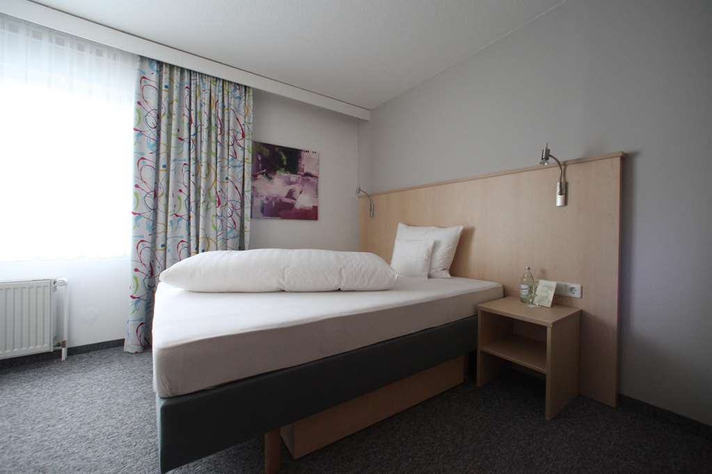 Hotel Baeren Gärtringen Oda fotoğraf