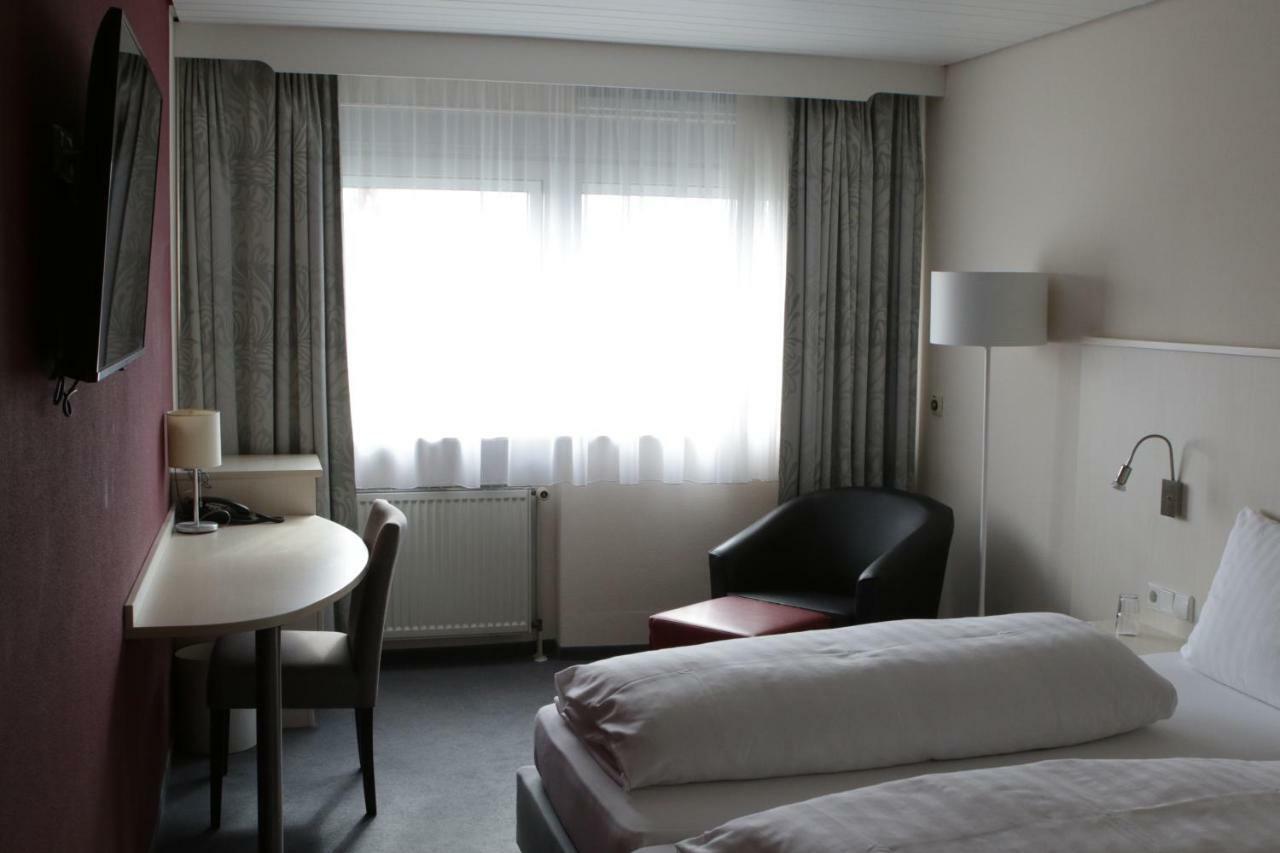Hotel Baeren Gärtringen Dış mekan fotoğraf